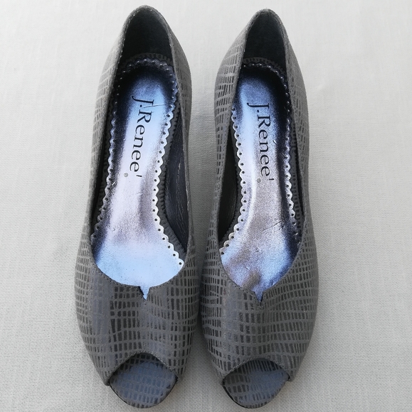 J. Renee Gray Snakeskin Heels - Picture 2 of 8